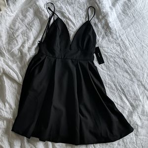 Lulu's Deep V-neck Black Dress